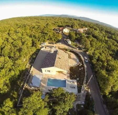 Vila Tilia Kras
